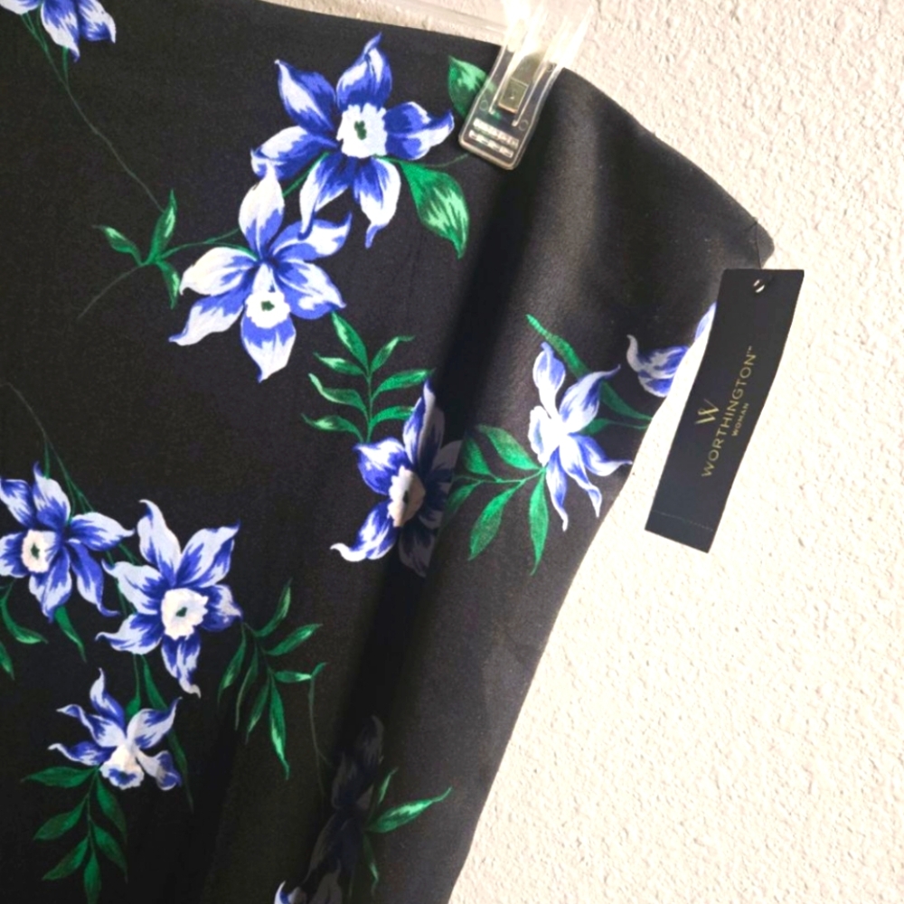 New! Worthington Woman Straight Skirt